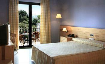 El Montanya Resort & Spa