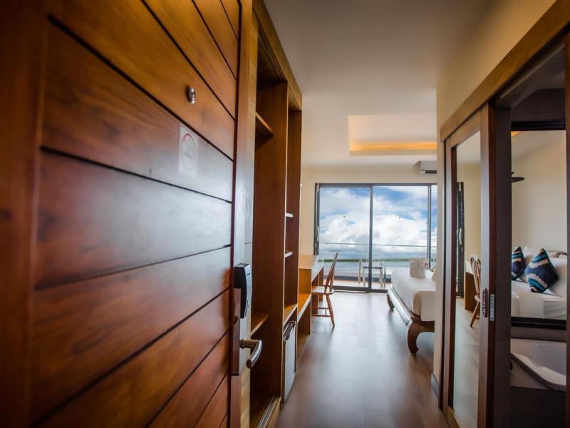 Samui Bayview Resort & Spa