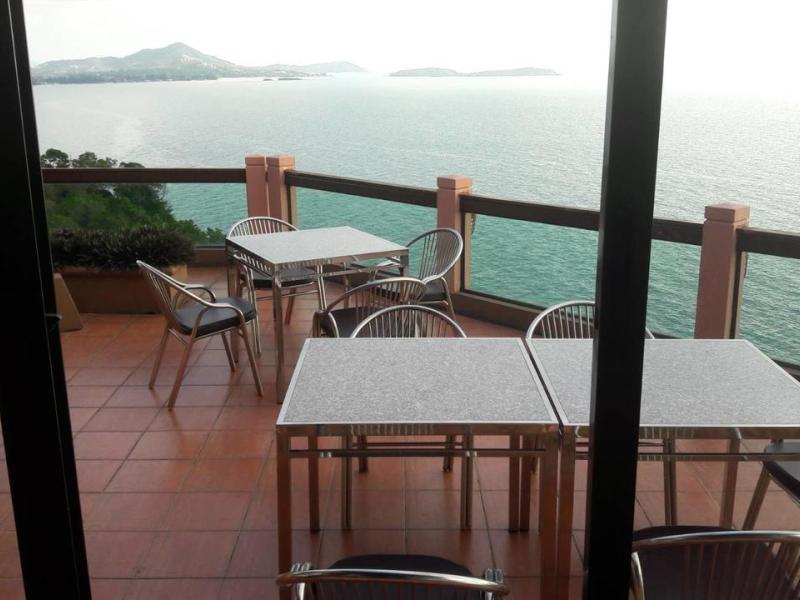 Samui Bayview Resort & Spa
