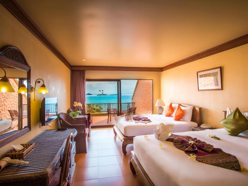 Samui Bayview Resort & Spa