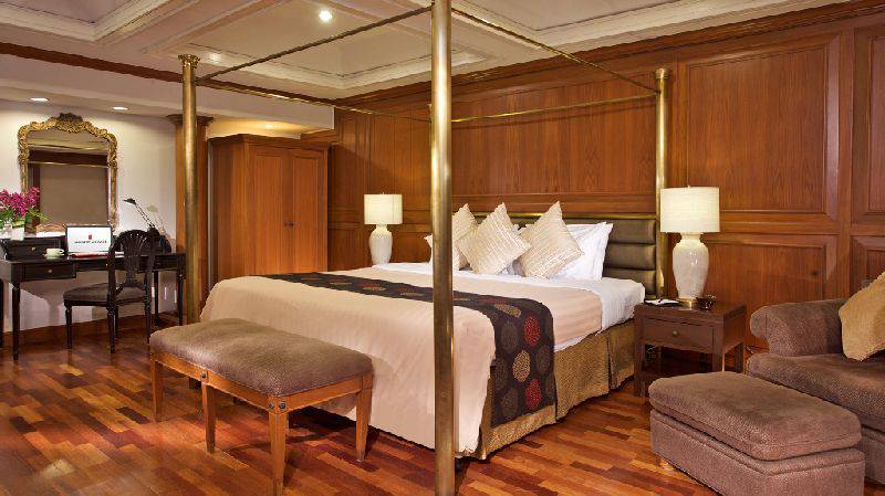 President Solitaire Hotel and Spa