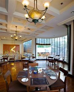 President Solitaire Hotel and Spa