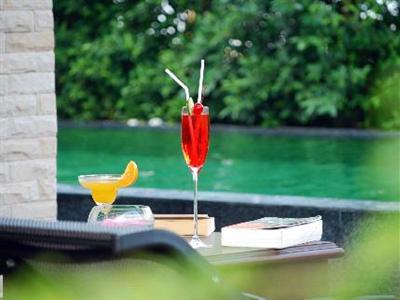 Niramaya Villa & Wellness