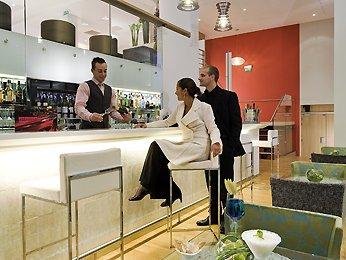 Novotel Saclay