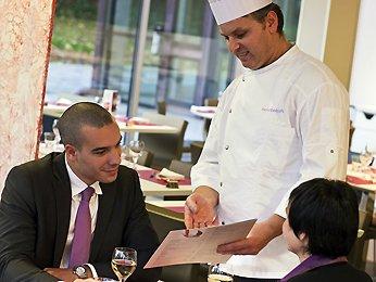 Novotel Saclay
