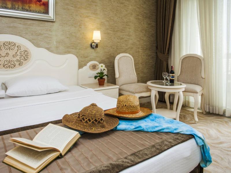 White Gold Hotel & Spa