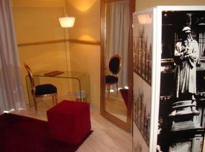 Diplomat Fashion Hotel