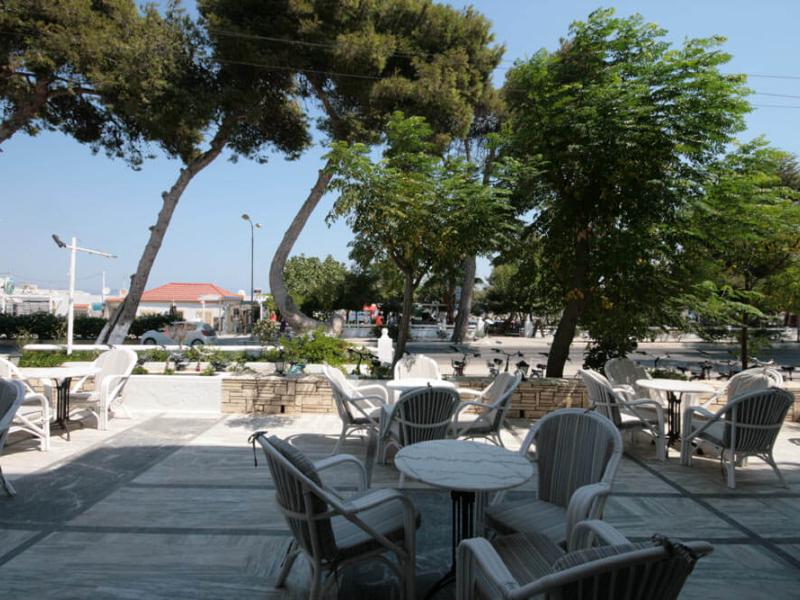 Theodorou Beach Hotel