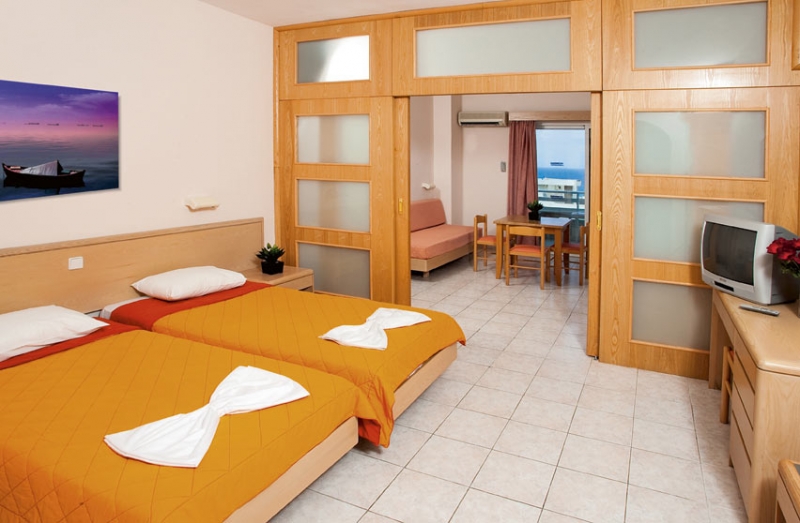 Poseidonia Hotel Apartments