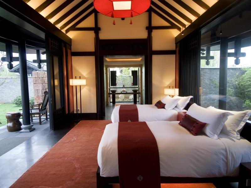 Banyan Tree Lijiang