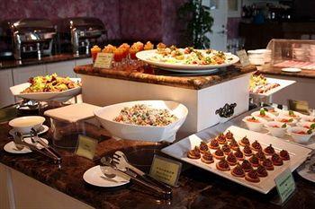 Отель Green Court Residence City Center Shanghai Китай, Шанхай, фото 13