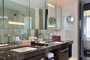 Fraser Suites Top Glory