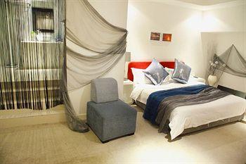 H Hotel