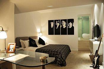 H Hotel