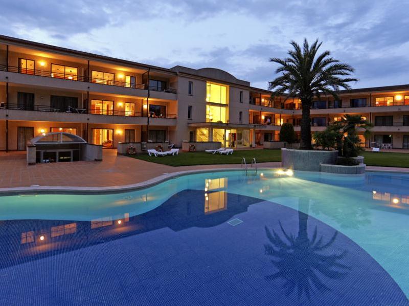 Aparthotel & Village Golf Beach Pals