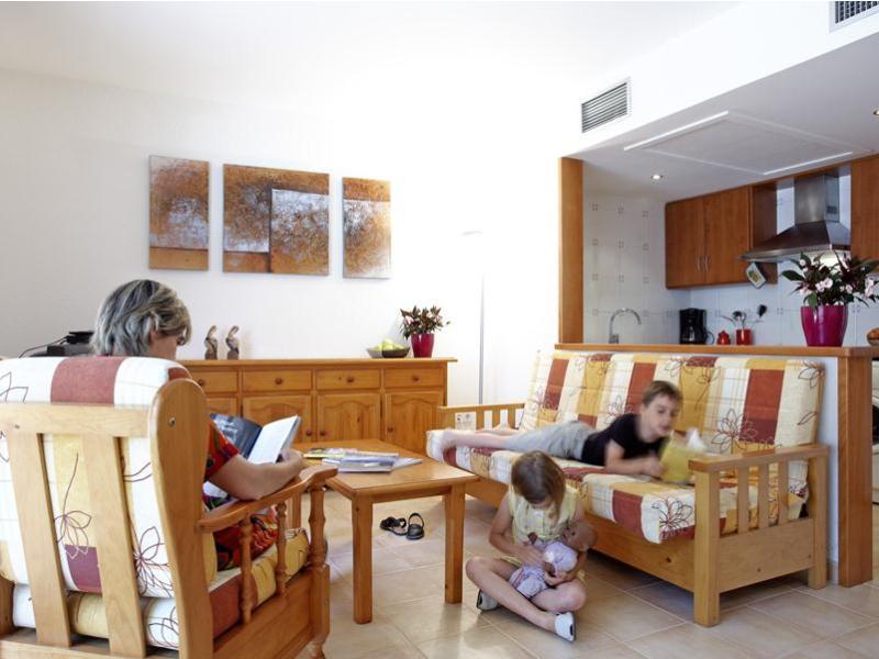 Aparthotel & Village Golf Beach Pals