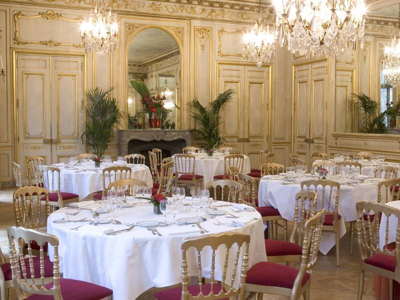 La Maison Champs Elysees