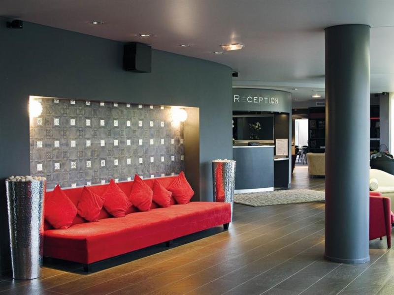 Standing Hotel Suites by Actisource