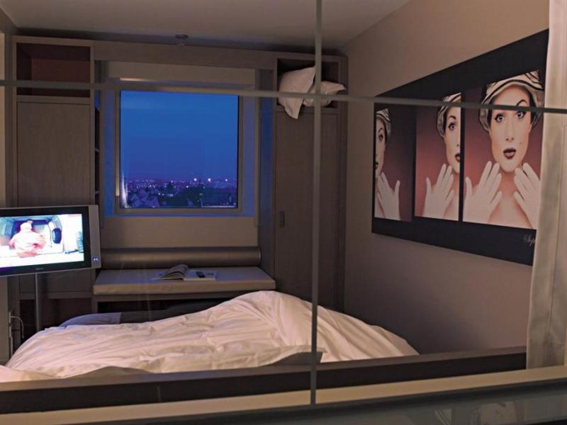 Standing Hotel Suites by Actisource