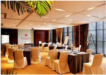 Ramada Plaza Shanghai Caohejing