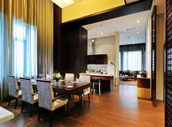 Ramada Plaza Shanghai Caohejing