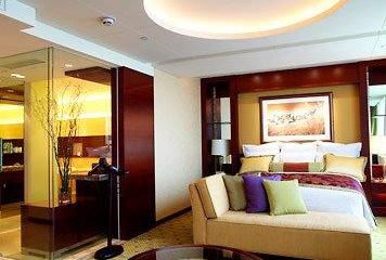 Отель Renaissance Wuhan Hotel Китай, Ухань, фото 18