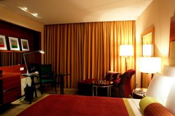 Отель Renaissance Wuhan Hotel Китай, Ухань, фото 10