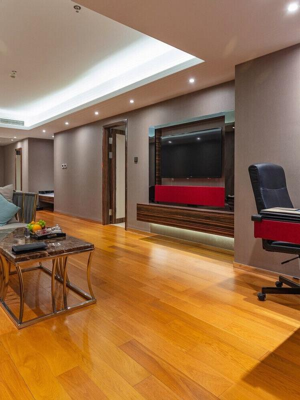 Suning Universal Hotel