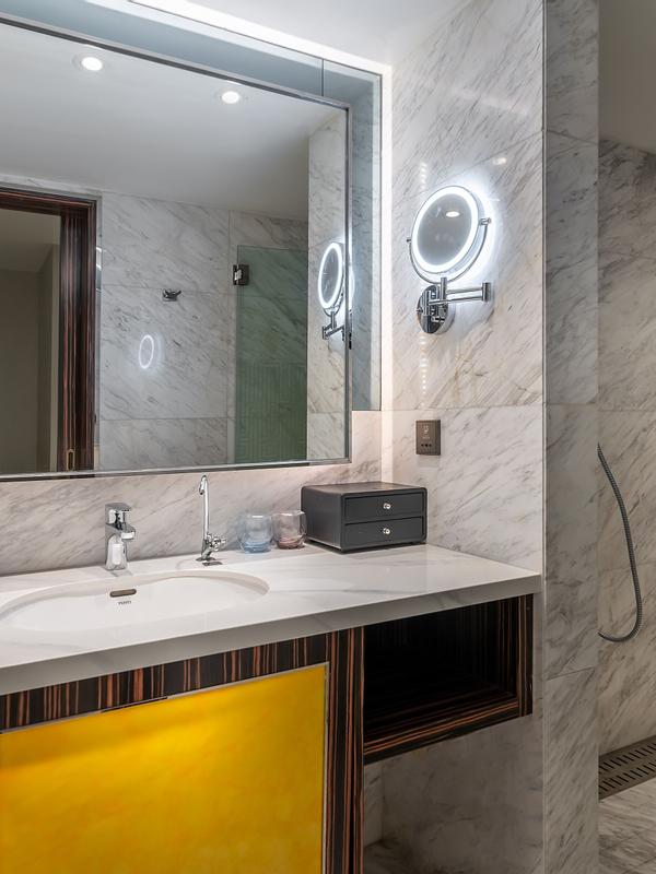 Suning Universal Hotel