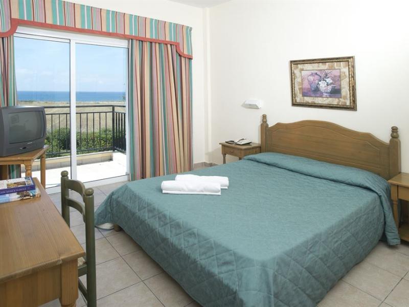 Akamanthea Holiday Village