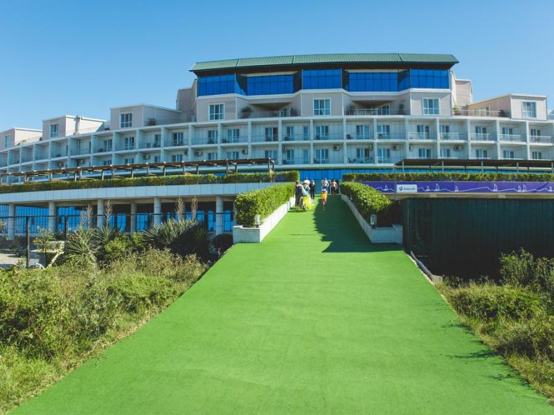 AF Hotel & Aqua Park Complex