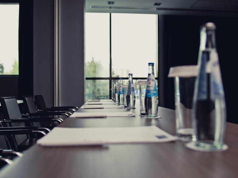 Chirag Plaza Hotel & Business Center