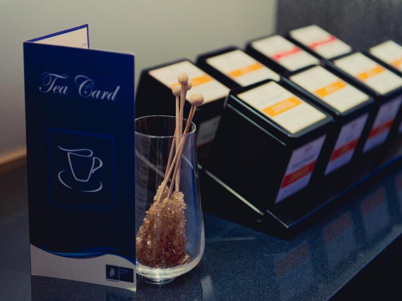 Chirag Plaza Hotel & Business Center