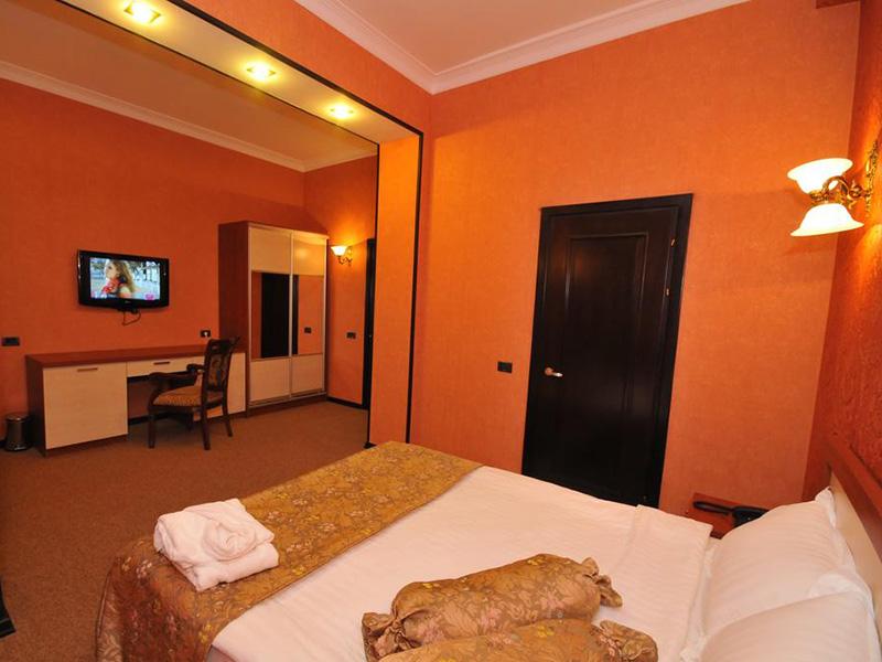 Miraj Inn Boutique Hotel