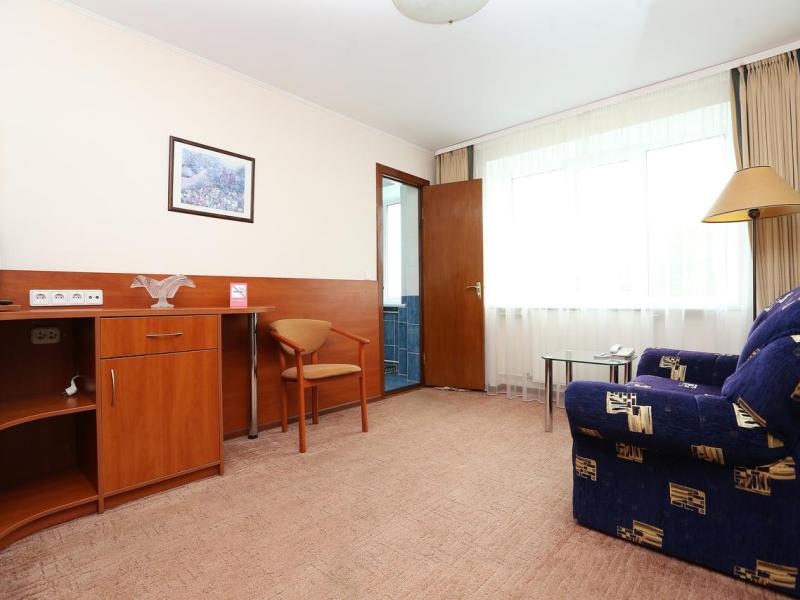 Спутник Отель