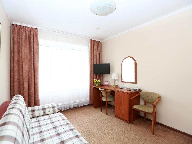 Спутник Отель