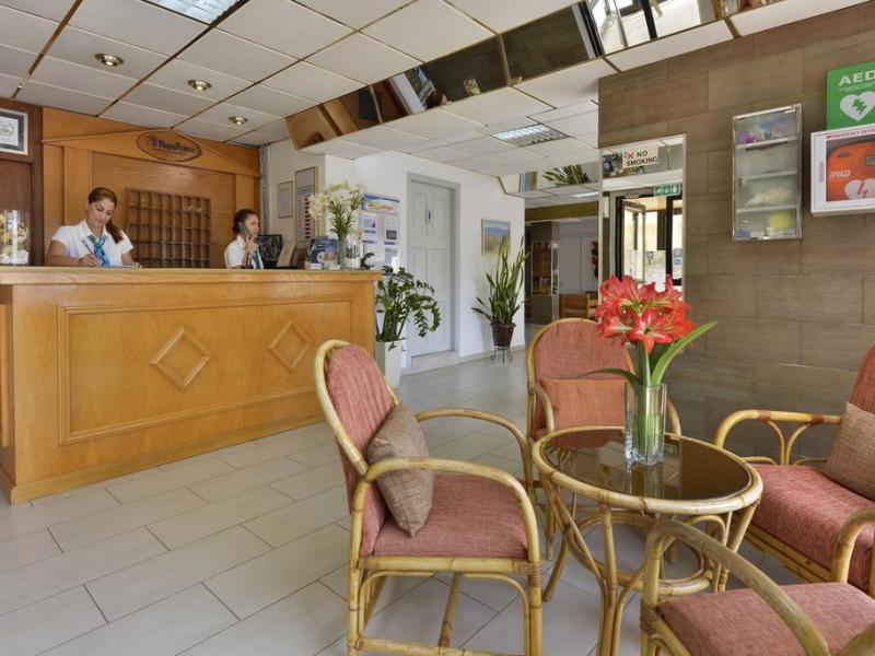 Napa Prince Hotel Apartments