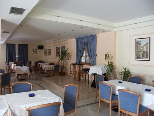 Thalassi Hotel Apartments