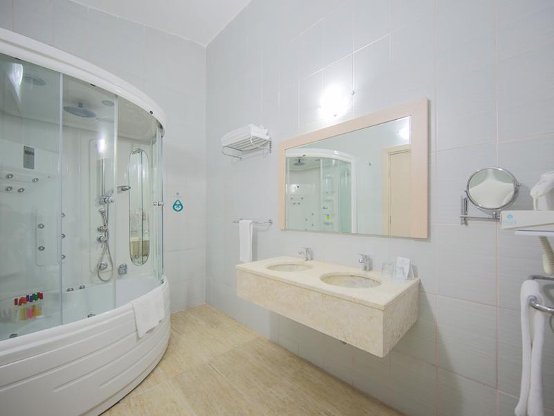 Daima Biz Hotel