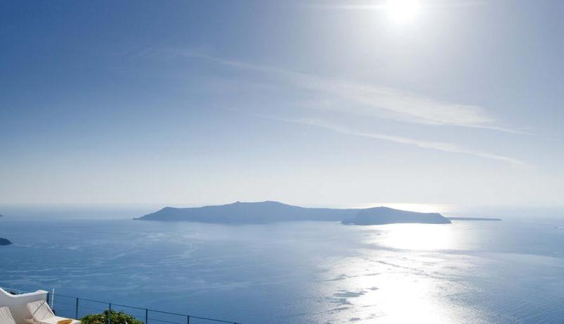 Absolute Bliss Imerovigli Suites