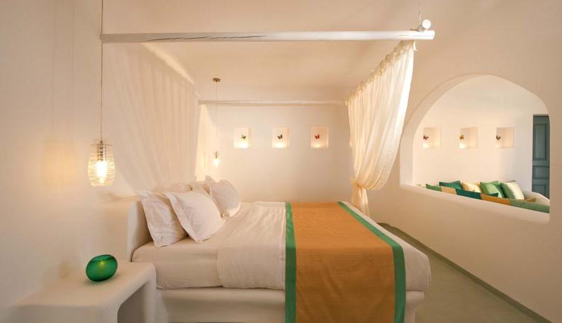 Absolute Bliss Imerovigli Suites