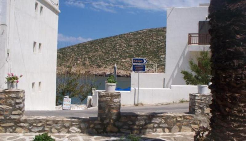 Adonis Hotel