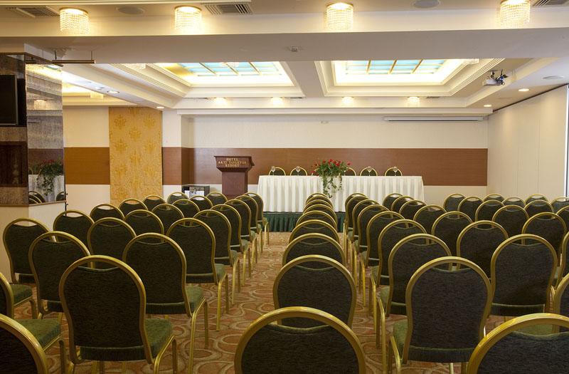Akti Taygetos Conference Resort