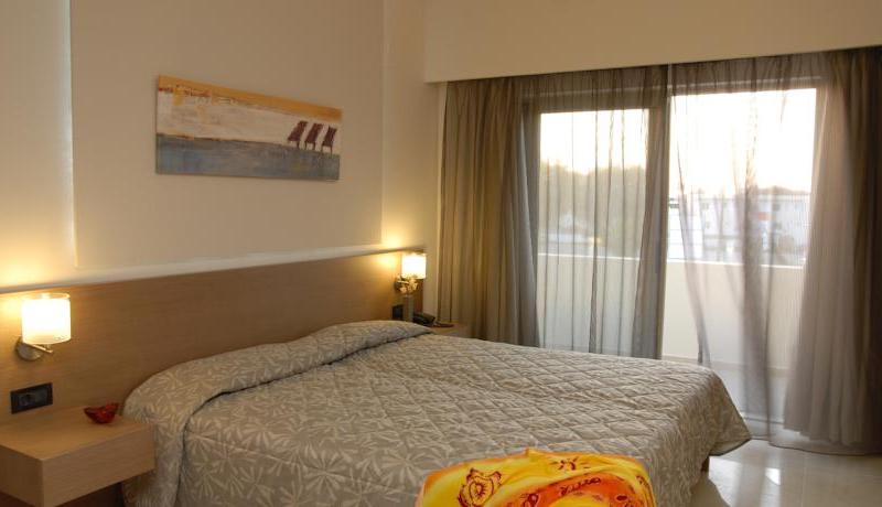 Atlantica Amalthia Beach Hotel