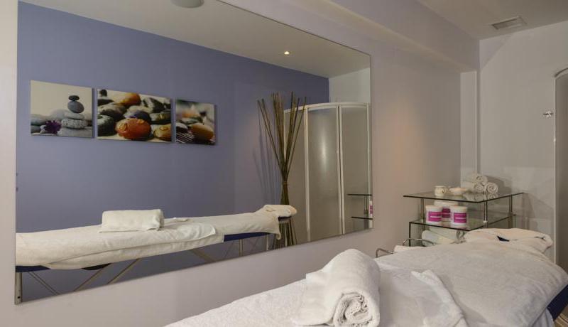 Atlantica Amalthia Beach Hotel