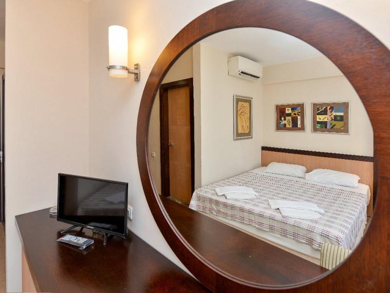 Bezay Hotel