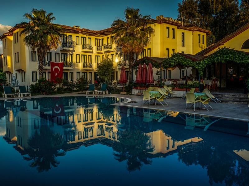 Bezay Hotel