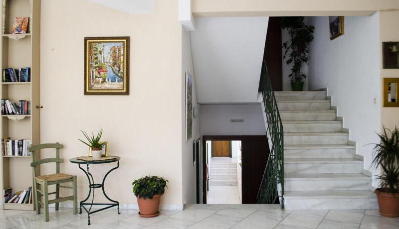 Aegina Hotel 