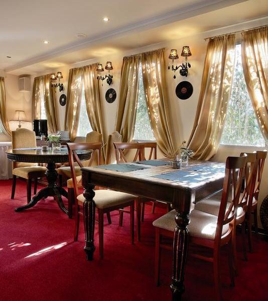 Anixi Boutique Hotel