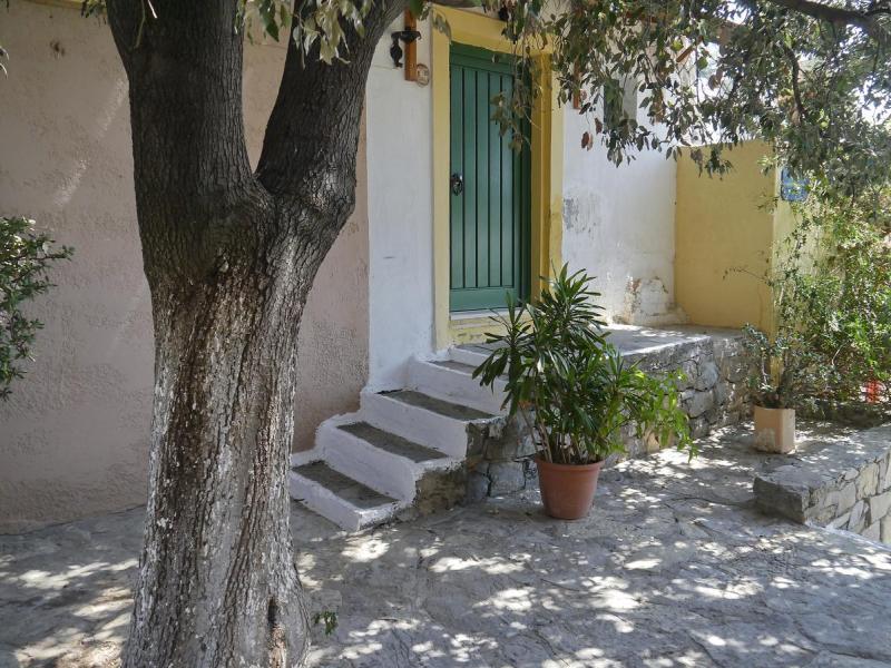 Arolithos Traditional Cretan Village